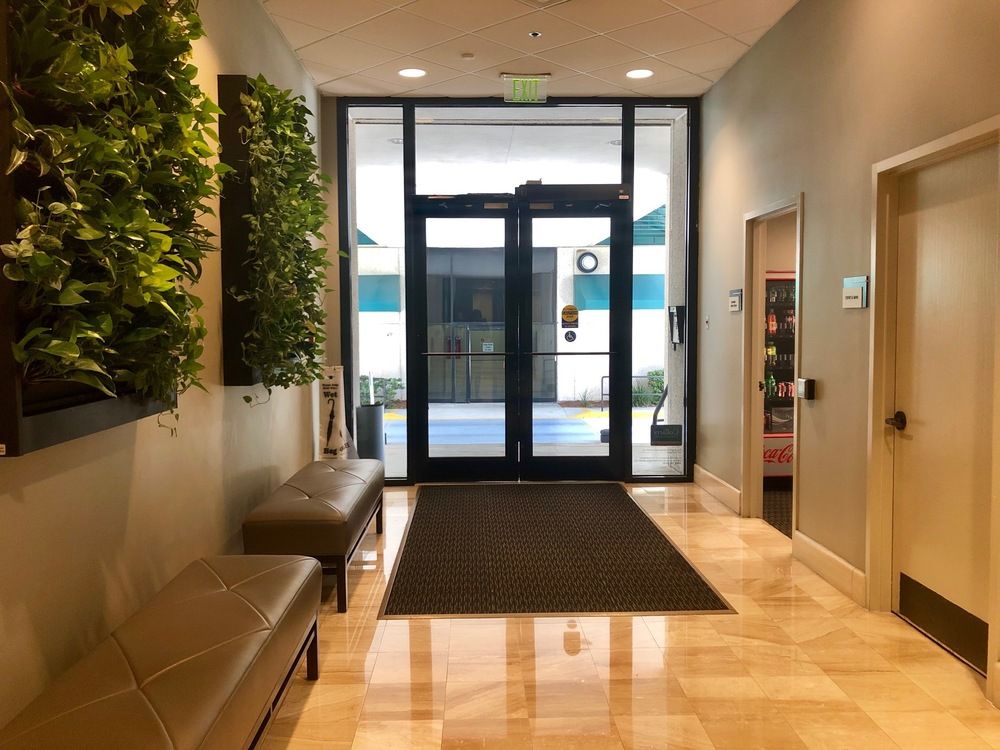 Northern Trust Plaza: 1515 Ringling Blvd, Sarasota, FL 34236